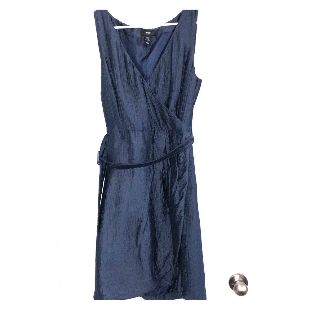Blue dress